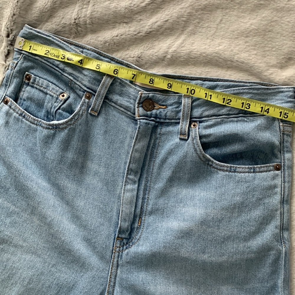 Levi's Light Blue High-Rise Wide Leg Jeans - Picture 8 of 15